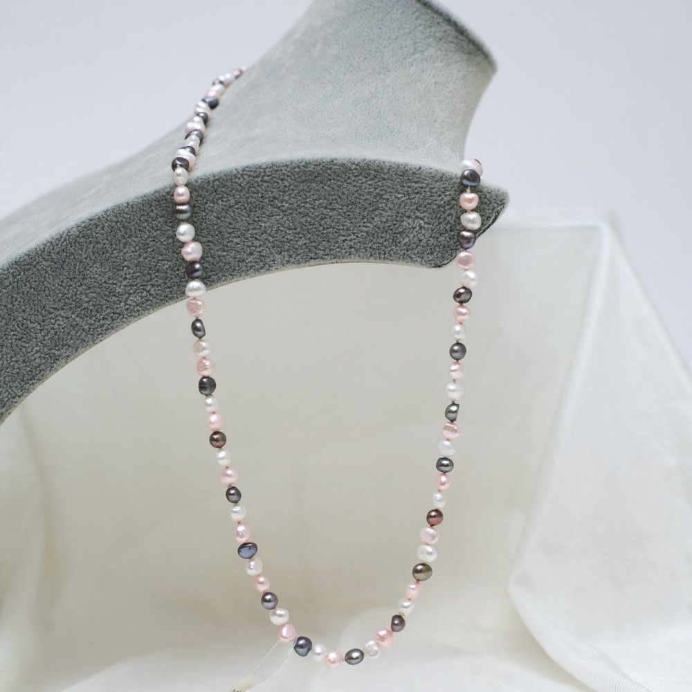 New Pearls Freshwater Pastel Tri-Color Pink White Grey Necklace